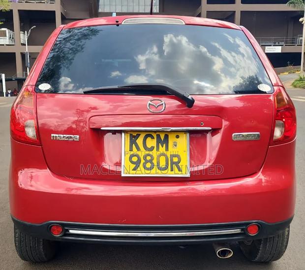 Mazda Verisa 2010 Red
