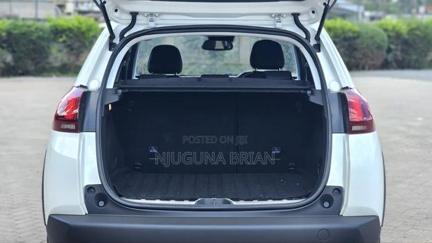 Peugeot 2008 1.2 PureTech (100 Hp) 2019 White