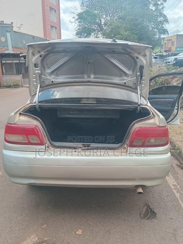 Toyota Carina 2001 Silver