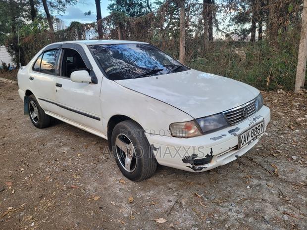 Nissan FB14 1999 White