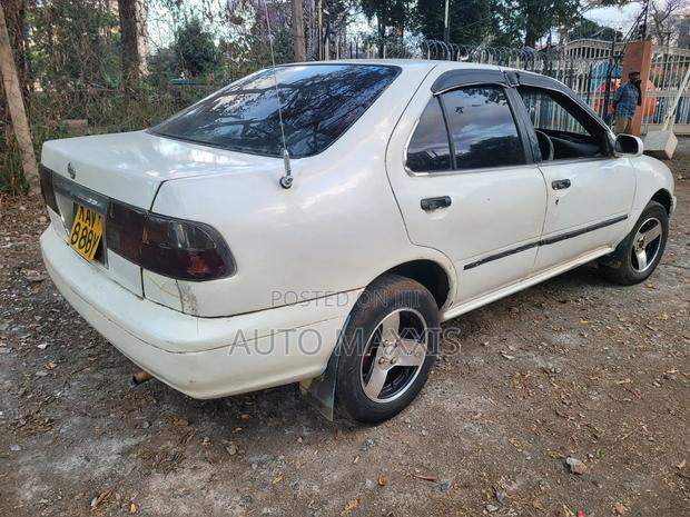 Nissan FB14 1999 White