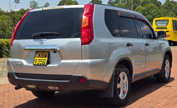 Nissan X-Trail 2008 Silver