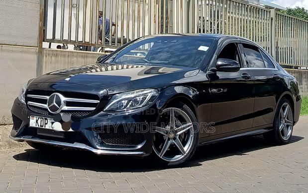 Mercedes-Benz C200 2017 Blue