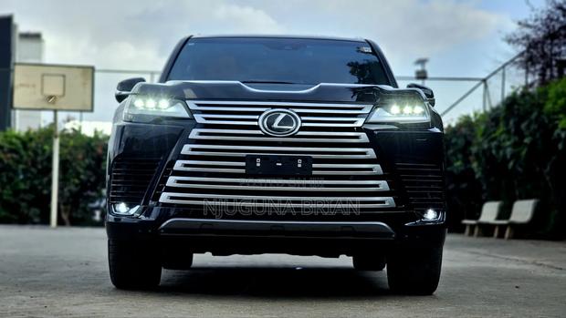 Lexus LX 600 2022 Black