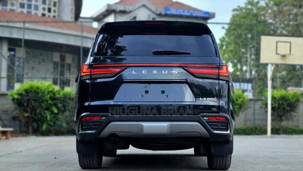 Lexus LX 600 2022 Black