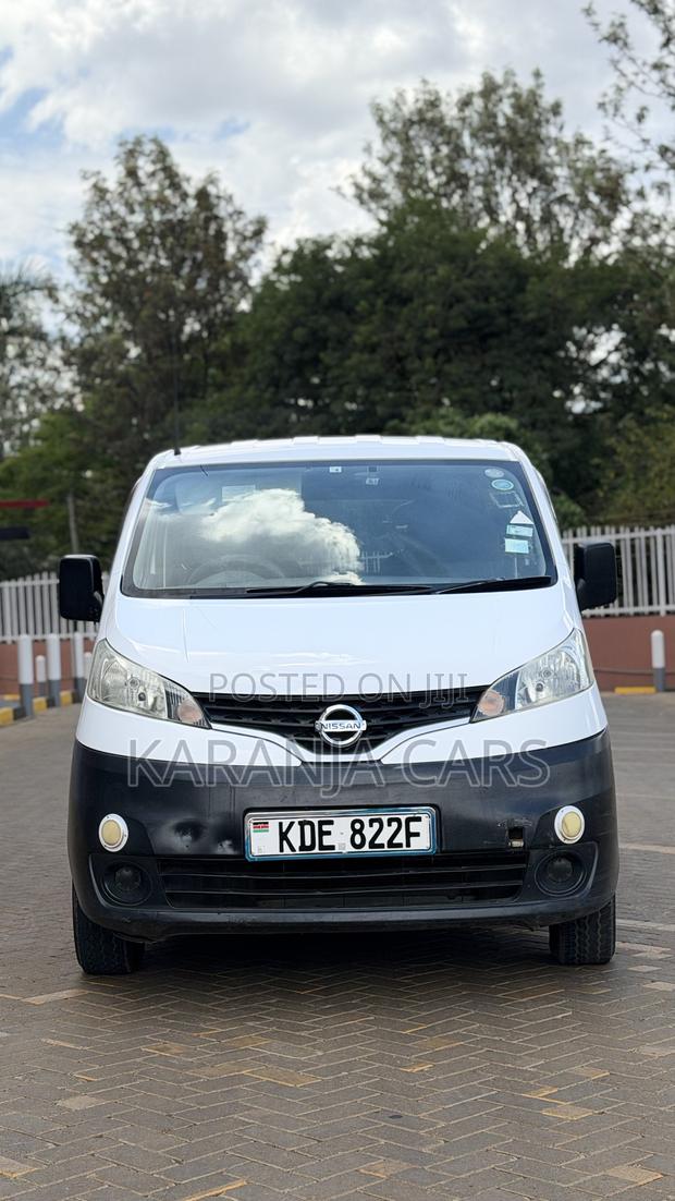 Nissan NV200 S 2014 White