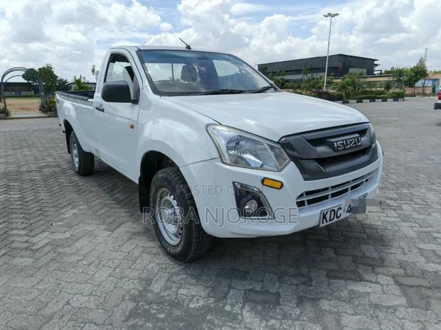 Isuzu D-MAX 2021 Pearl