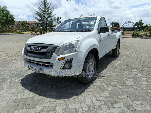 Isuzu D-MAX 2021 Pearl