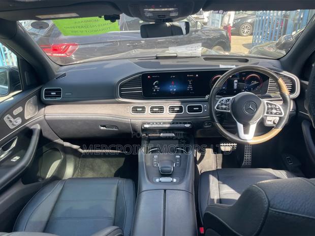 Mercedes-Benz GLS-Class GLS 400d 2021 Blue