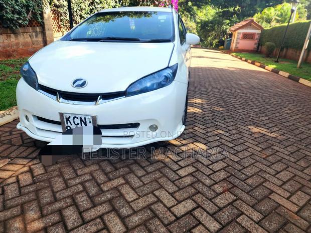 Toyota Wish 2010 White