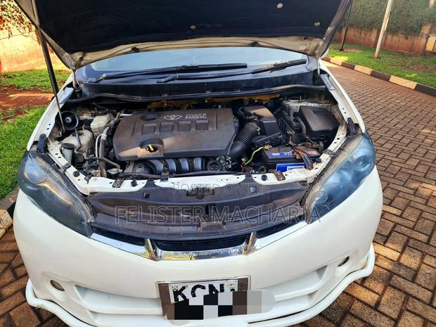 Toyota Wish 2010 White