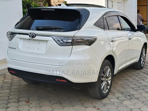 Toyota Harrier 2013 White