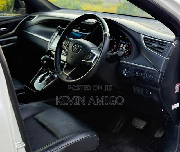 Toyota Harrier 2019 White