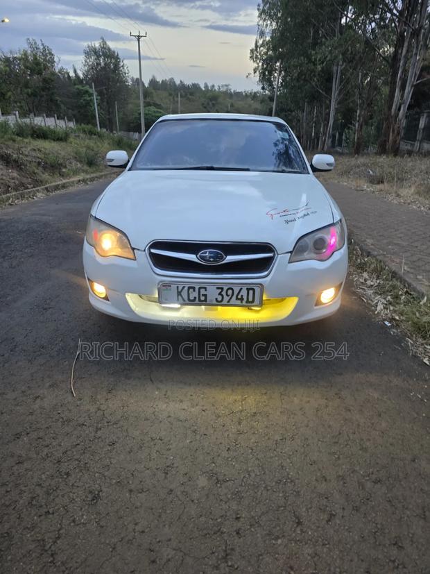 Subaru Legacy 2008 White