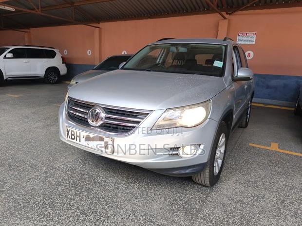 Volkswagen Tiguan SE 4Motion 2010 Silver