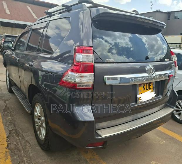 Toyota Land Cruiser Prado 2015 Black