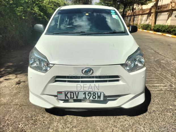 Daihatsu Mira 2018 White