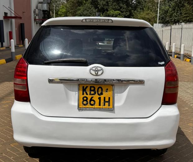 Toyota Wish 2005 White