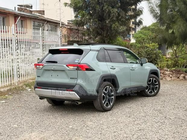 Toyota RAV4 Adventure AWD 2020 Gray