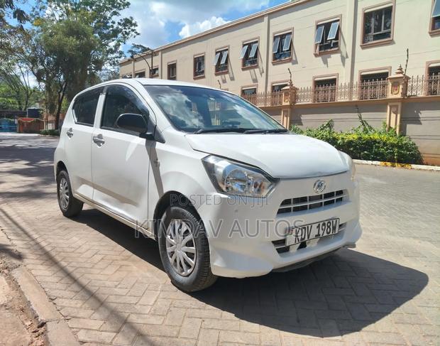 Daihatsu Mira 2018 White