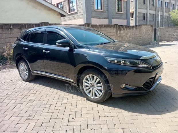 Toyota Harrier 2.0 2016 Matt Black