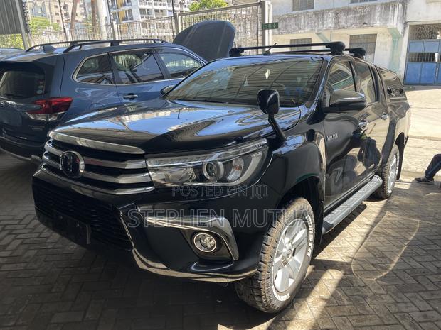 Toyota Hilux Revo Double Cab Deisel 2.4 AWD 2020 Black