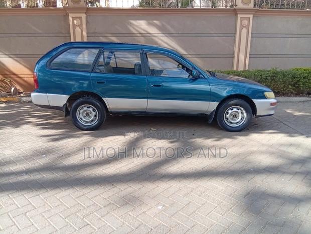 Toyota Corolla Fielder 2001 Blue