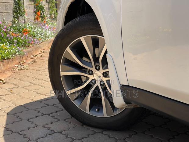 Subaru Outback 2012 White