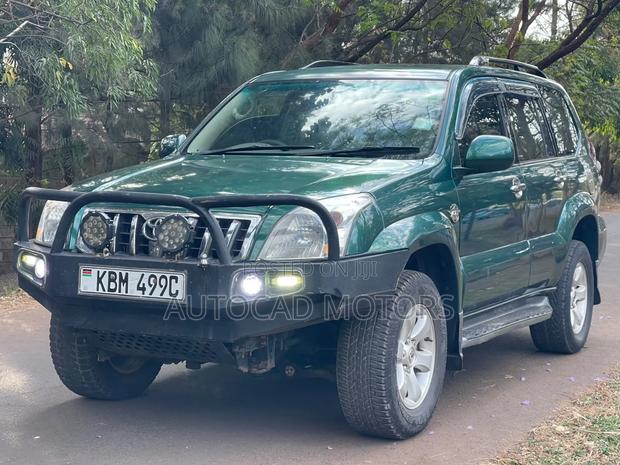 Toyota Land Cruiser Prado 2005 Green