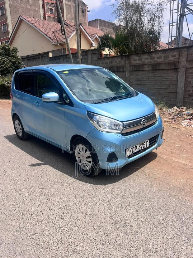 Nissan Dayz 2017 Blue