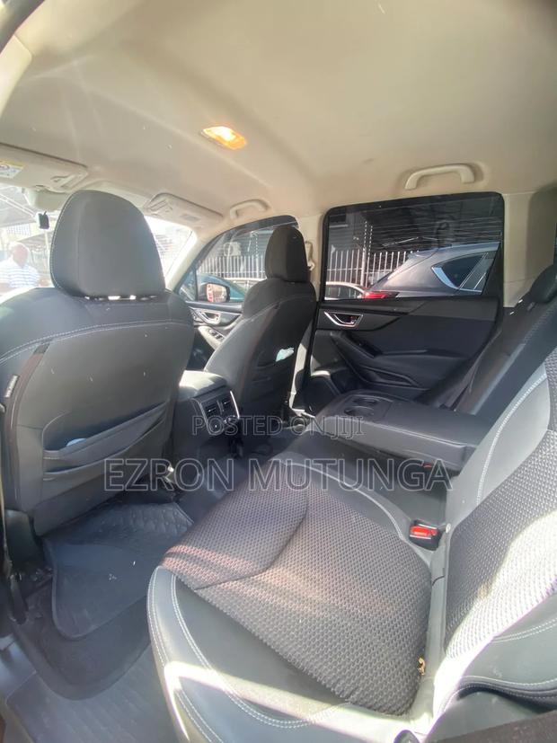 Subaru Forester Premium AWD 2019 Black