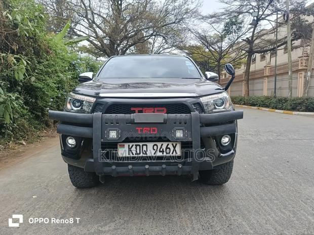 Toyota Hilux Revo Double Cab Deisel 2.8 AWD 2017 Black