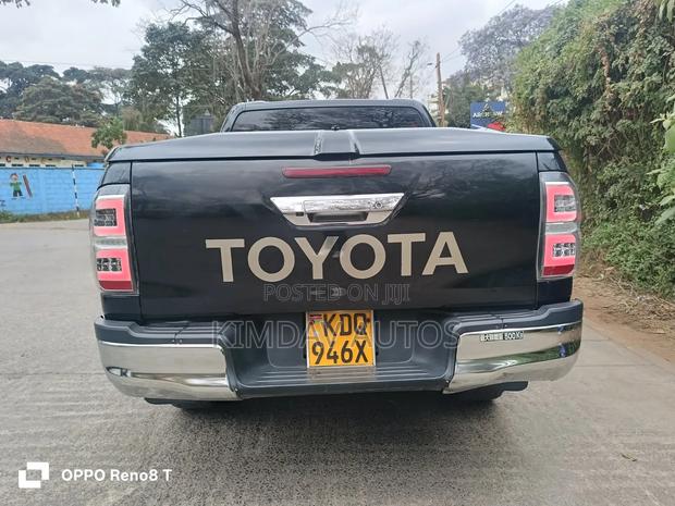 Toyota Hilux Revo Double Cab Deisel 2.8 AWD 2017 Black