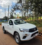 Toyota Hilux 2024 White for sale