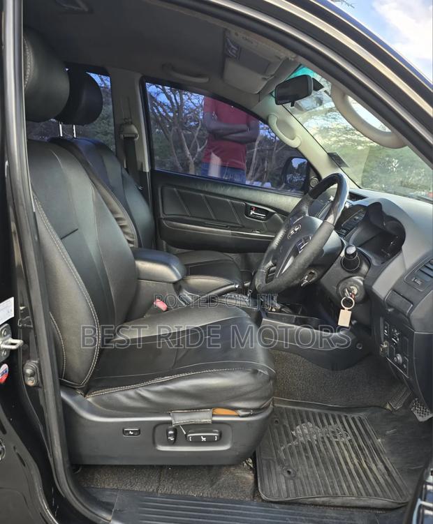 Toyota Fortuner 3.0 D Turbo AWD 2015 Black