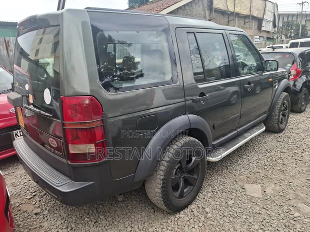 Land Rover Discovery 2005 Green