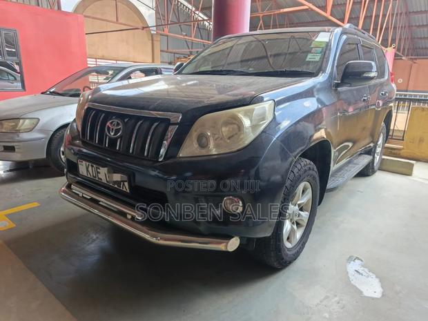 Toyota Land Cruiser Prado 3.0 TD 2011 Black