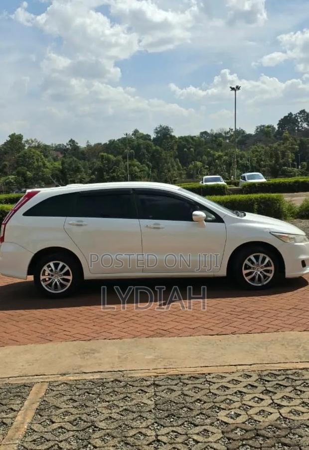 Honda Stream 2009 White