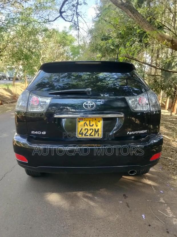 Toyota Harrier 240G 2012 Black