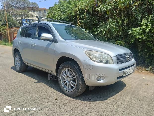 Toyota RAV4 2.4 2008 Silver