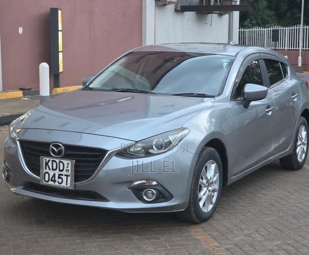 Mazda Axela SV Premium 2014 Gray