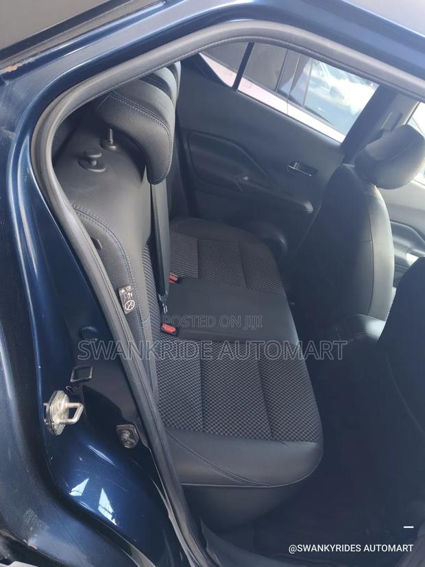 Nissan Kicks 2020 Blue