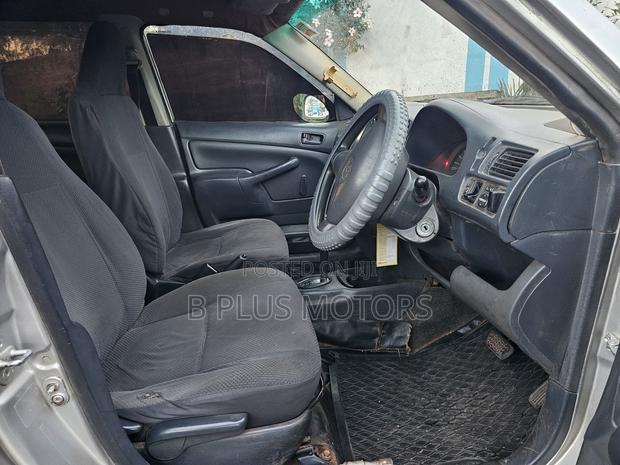 Toyota Probox 2010 Silver