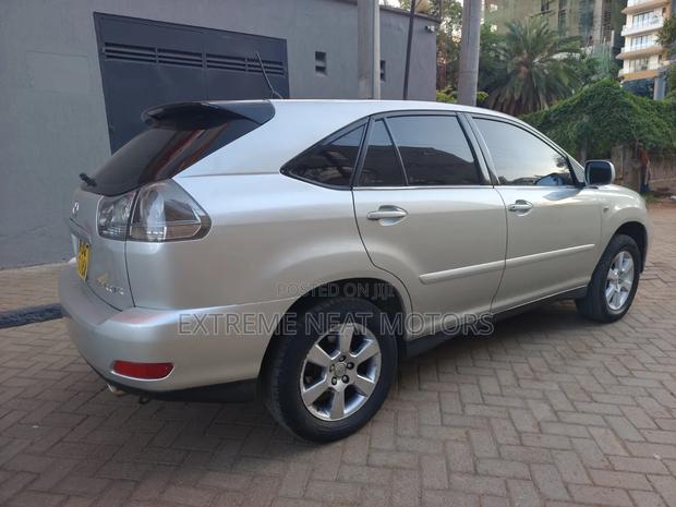 Toyota Harrier 2.4 4WD 2005 Silver