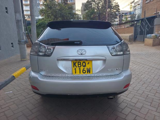 Toyota Harrier 2.4 4WD 2005 Silver
