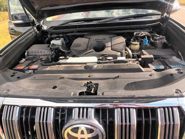 Toyota Land Cruiser 3.3 Diesel 4WD 2021 Black
