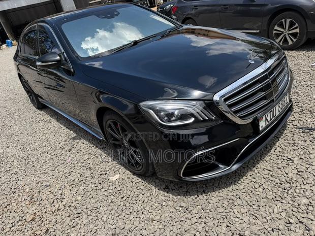 Mercedes-Benz E63 2015 Black