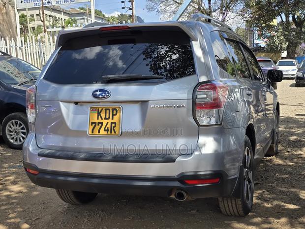 Subaru Forester 2017 Silver