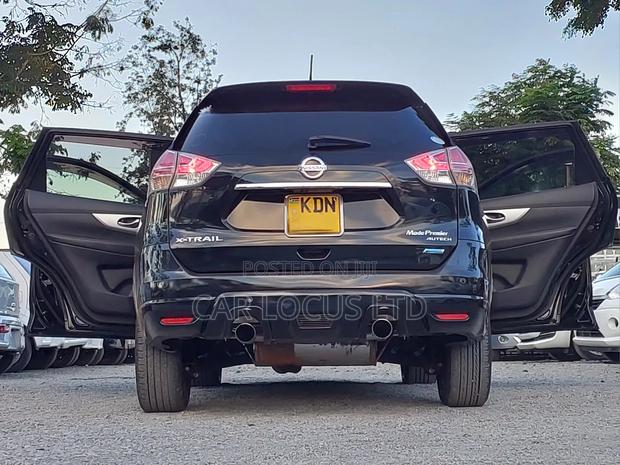 Nissan X-Trail 2.0 Petrol AWD 2016 Black