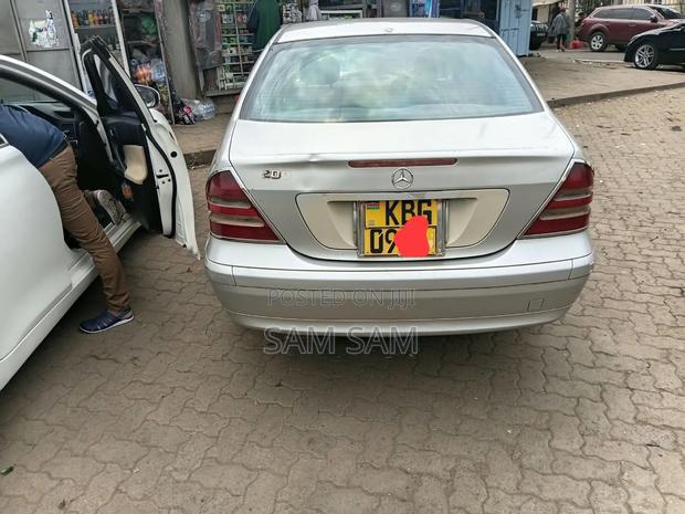 Mercedes-Benz C200 2003 Silver